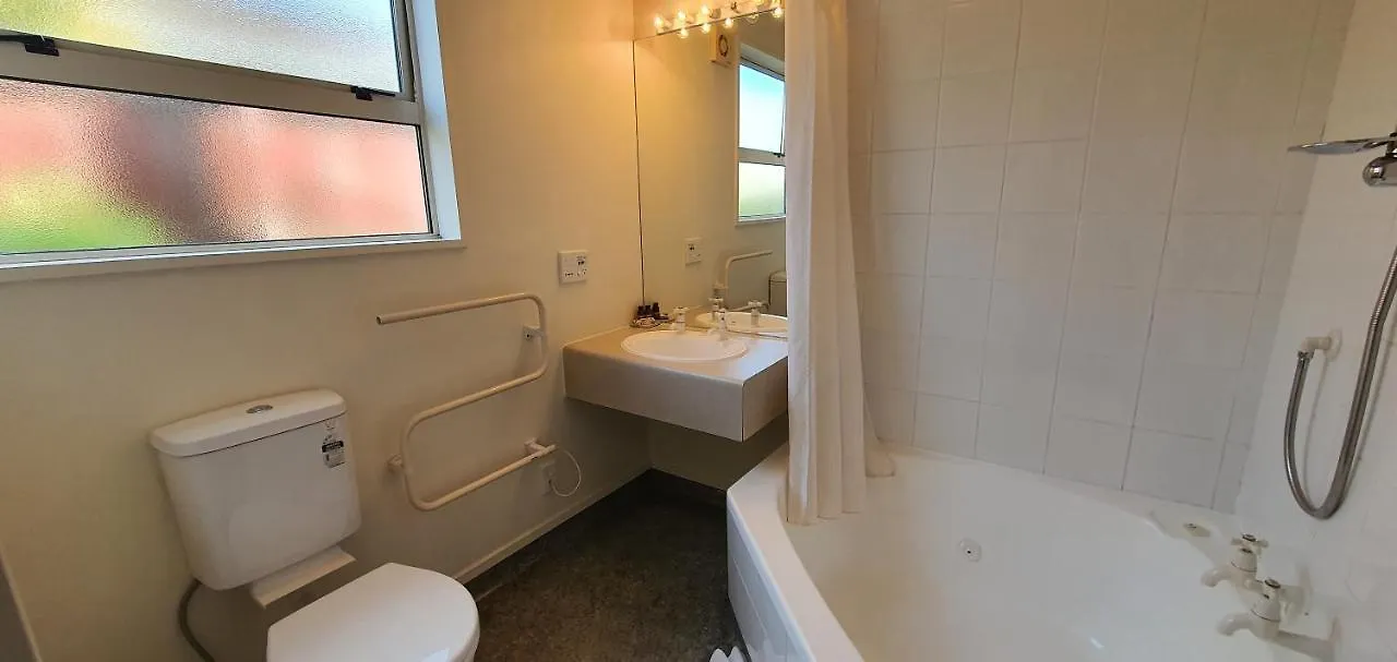 ****  Rosewood Court Motel Christchurch New Zealand